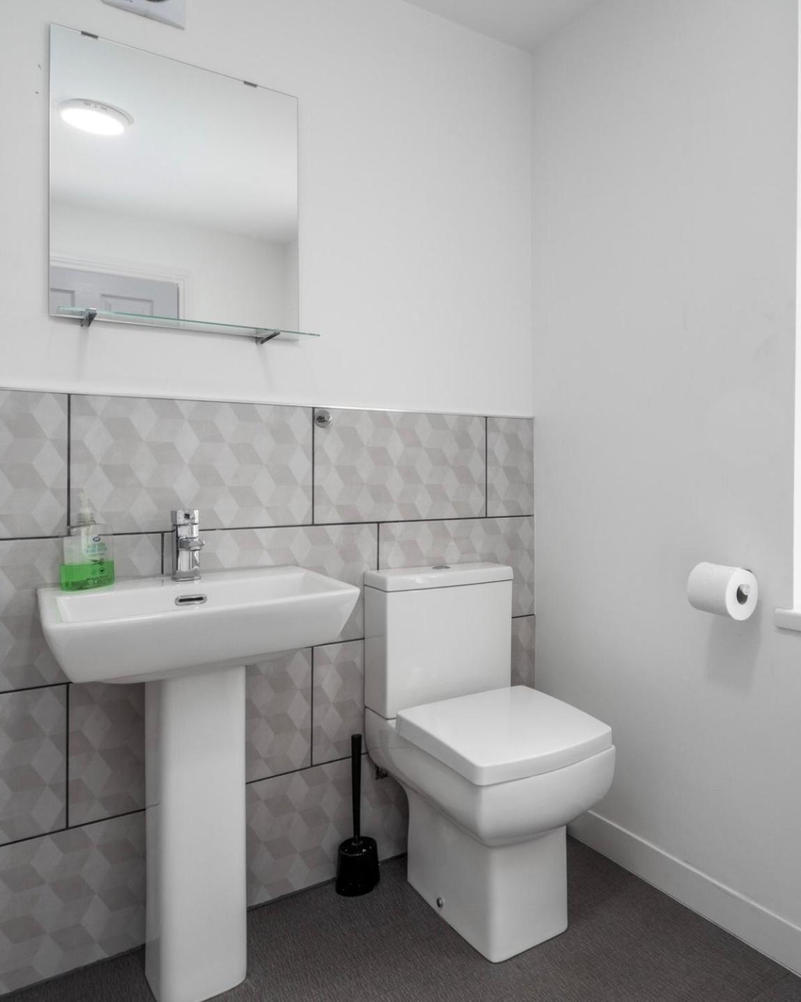 Apex Living Ne - Beachville House 4 Beds Free Parking Sunderland  Exterior photo